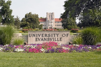 New Horizons for The University of Evansville and CustomViewbook!